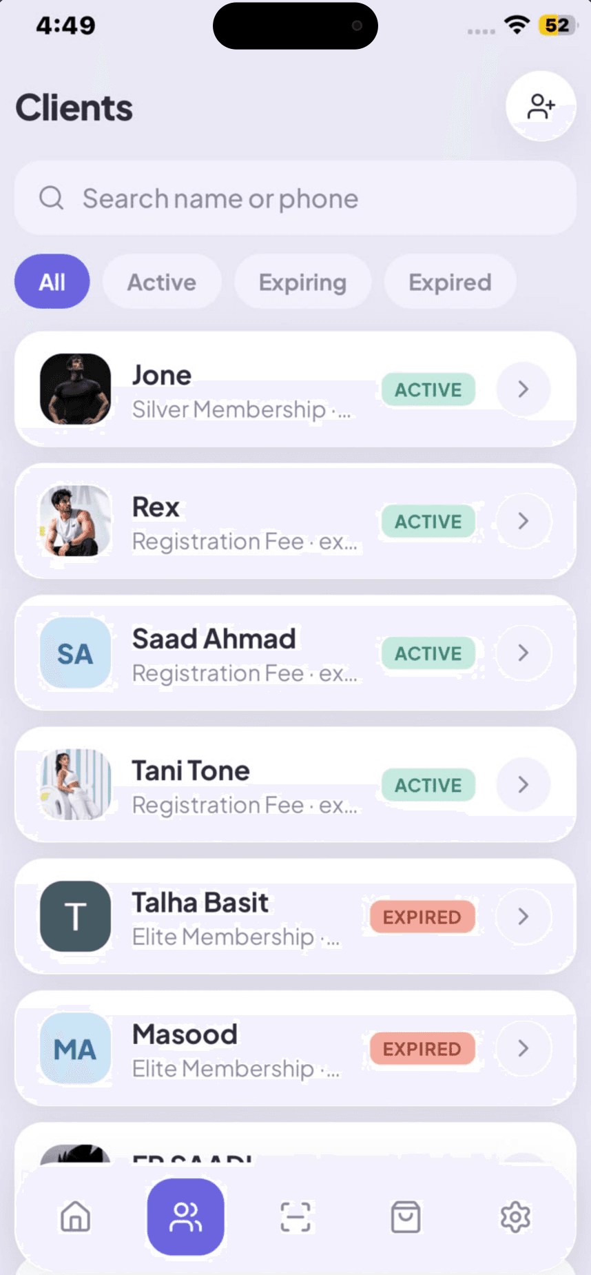 GYMTROX Business app — gym member list with active, expiring and expired filters